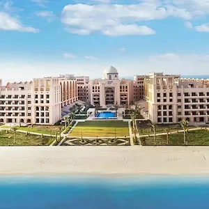 Апартаменты Fam Living - Private Beach Escapes In Palm Jumeirah, Дубай