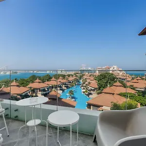 Luxury Azizi Mina Beachfront Appartement
