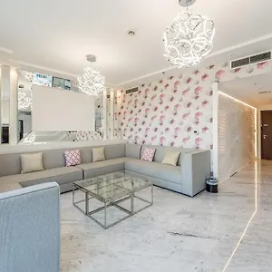 Keysplease Luxury 3 B/R Fountain View Apt, Downtown Dubai 公寓