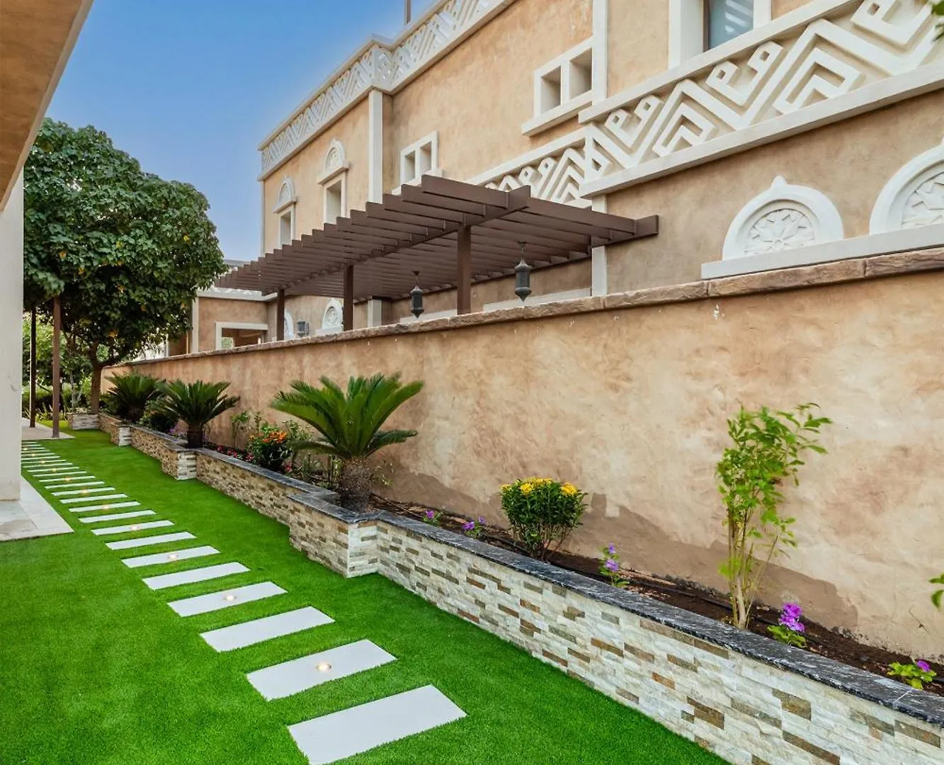 Eden'S Homes & Villas - Balqis Residence Dubai Apartment